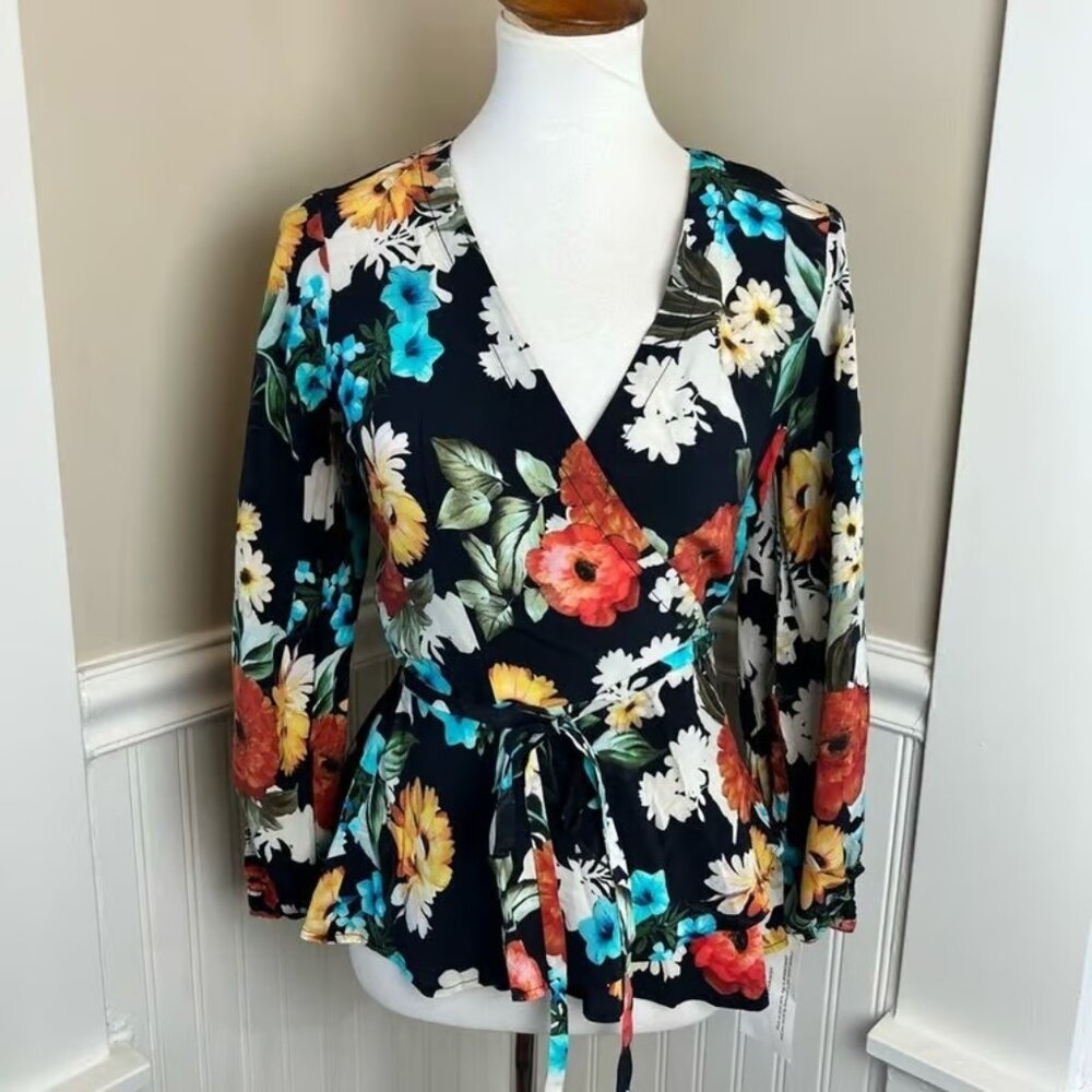 Yumi Kim NWT XS Posh Life Wrap Top - Floral Print Morning Glory flowers